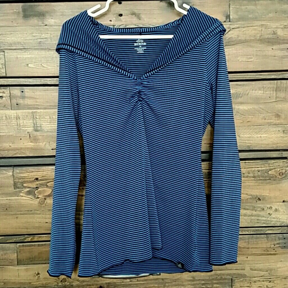 Prana long sleeve striped hoodie - M